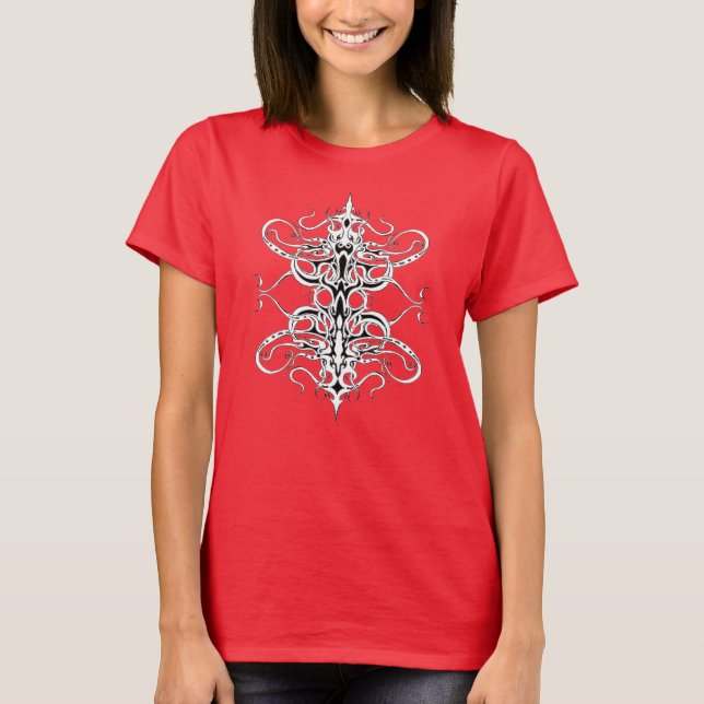 Camiseta Design Tribal do Império Negro e Branco (Frente)