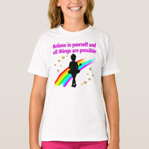CAMISETA DESIGNS DE SONHOS DE DANÇADOR VIVO