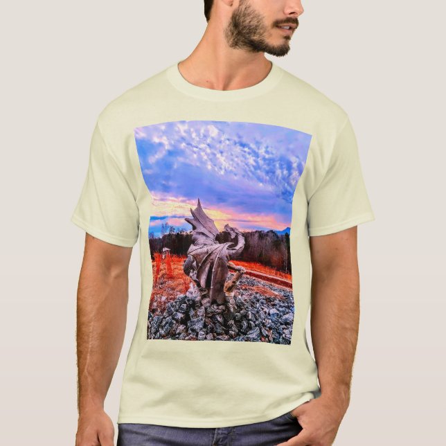 Camiseta Designs Dragonware e Kidtastic (Frente)