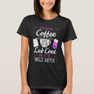 Camiseta Despeje-me Café Entregue-me Meu Jaleco Engraçado F