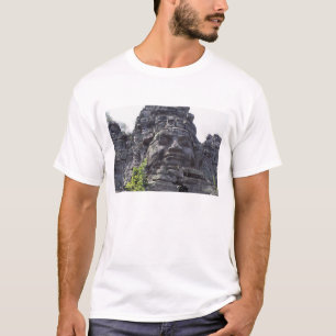 Camiseta Detalhe da face da Torre do Portão Oeste-Gopuram)