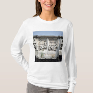 Camiseta Detalhe do arco Constantim