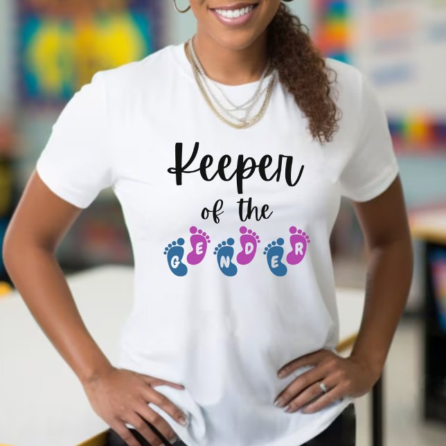 Camiseta Detentor do Chá de fraldas de Pés Bebidas Revelaçã (keeper of the gender pink & blue baby feet gender reveal baby shower shirt)