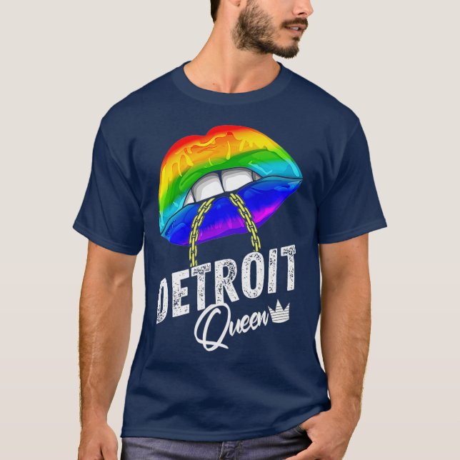 Camiseta Detroit Queen LGBTQ Orgulho gay Rainbow Flag (Frente)