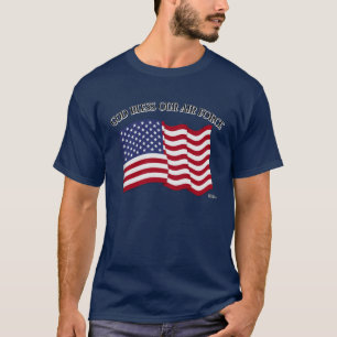 Camiseta DEUS ABENÇOE NOSSAS FORÇAS AÉREAS com a bandeira d