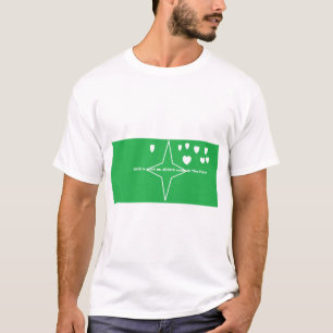 Camiseta DEUS é bom como JESUS veio na Carne com corações