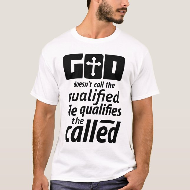 Camiseta Deus não chama de Qualificado Ele Qualifica a Ca (Frente)