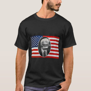 Camiseta Deus Salve A Rainha Anti Trump