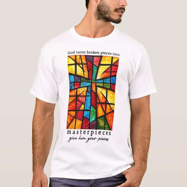 Camiseta Deus Transforma As Peças Quebradas Em Obras-Domést (Frente)