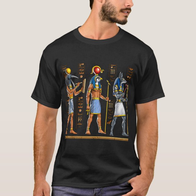 Camiseta Deuses Egípcios Anubis Thoth e Hórus (Frente)