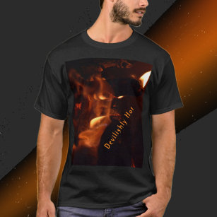 Camiseta Devilish Burning Flames Fotográfico Personalizável