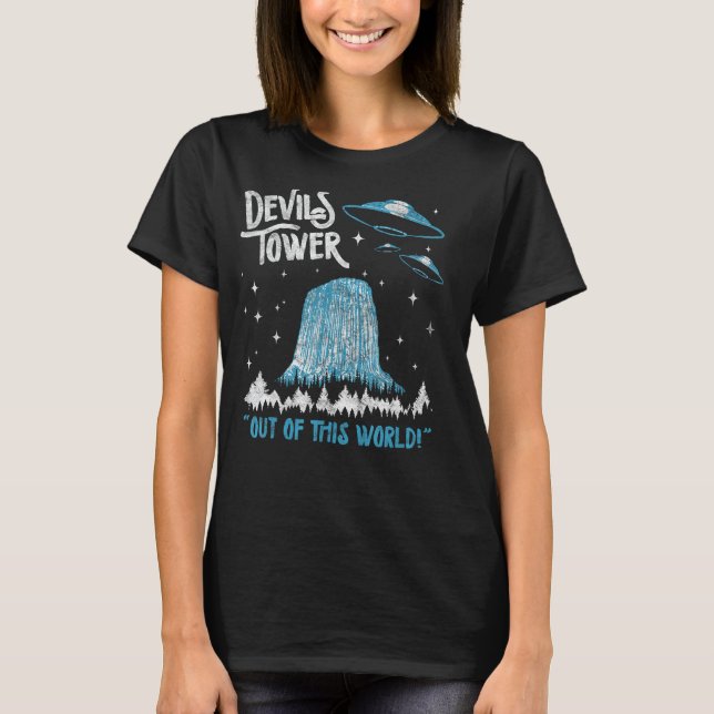 Camiseta Devils Torre Monumento Nacional Fora deste Mundo! (Frente)