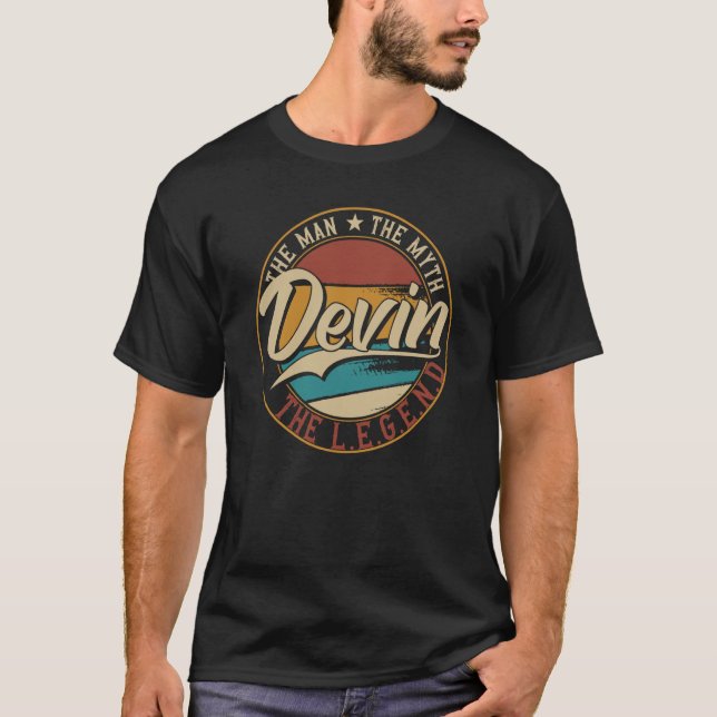 Camiseta Devin O homem o mito a lenda (Frente)