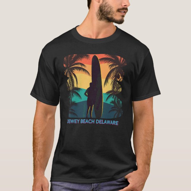 Camiseta Dewey Beach Delaware De Palm Tree Surfer (Frente)