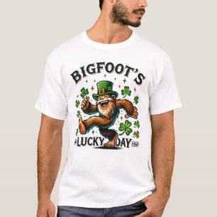 Camiseta Dia da Sorte do Pé Grande: Uma Rua. O Dia de Patri