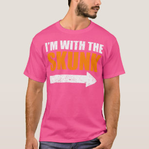 Camiseta Dia de as Bruxas engraçado Que Estou Com O Skunk