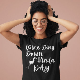 Camiseta Dia de Baixo Vinho