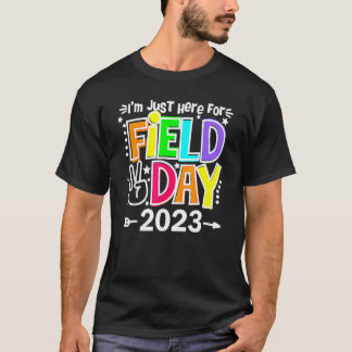Camiseta Dia de Campo Professor Arco-íris Estou Aqui Apenas