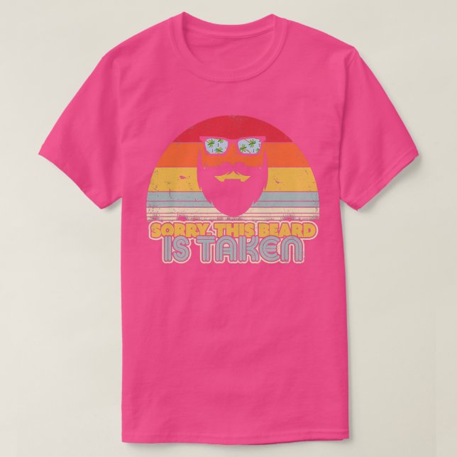 Camiseta Dia de os namorados-O Desculpe Esta Barba (Frente do Design)