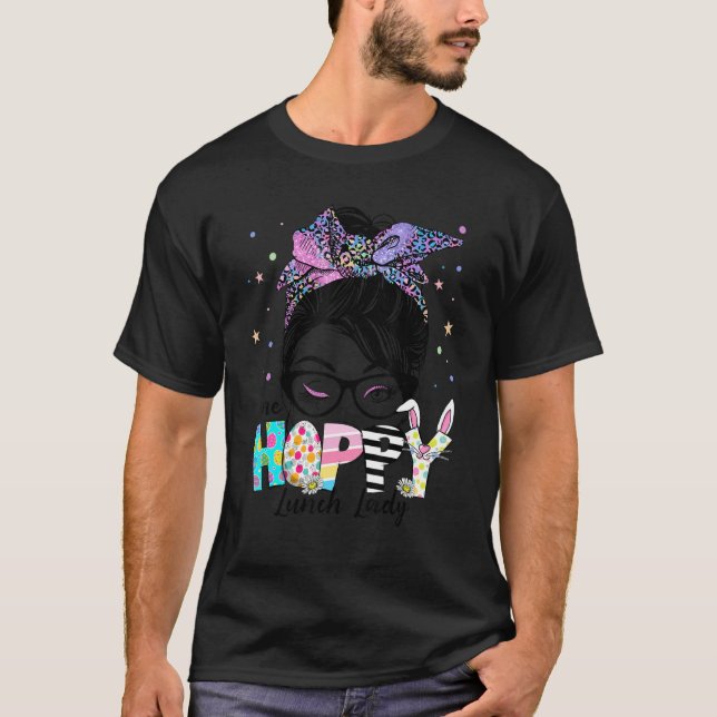 Camiseta Dia de Páscoa de Um Almoço de Hoppy Lady Messy Bun (Frente)
