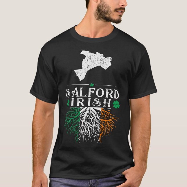 Camiseta Dia de Patrick, Rua da cidade irlandesa de Salford (Frente)