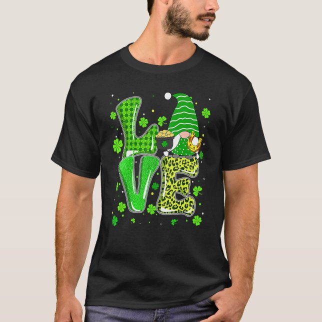 Camiseta Dia de São Patrício Amor Gnomos Shamrock Horsfere  (Frente)