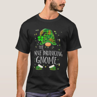 Camiseta Dia de São Patrício De Gnome Do Bebendo De Vinho I