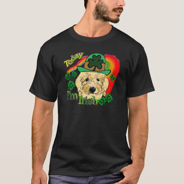 Camiseta Dia de São Patrício de Goldendoodle (Frente)
