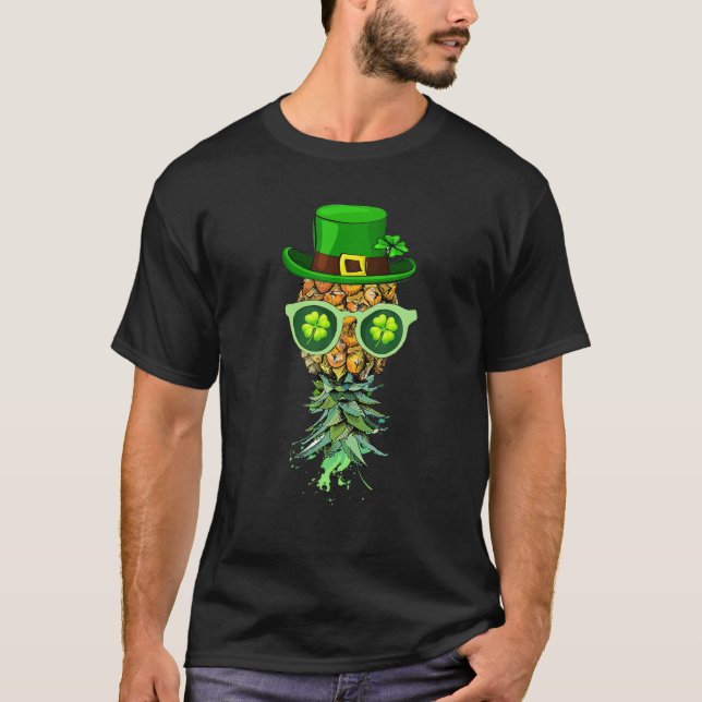 Camiseta Dia de São Patrício de máscara de abacaxi em senti (Frente)