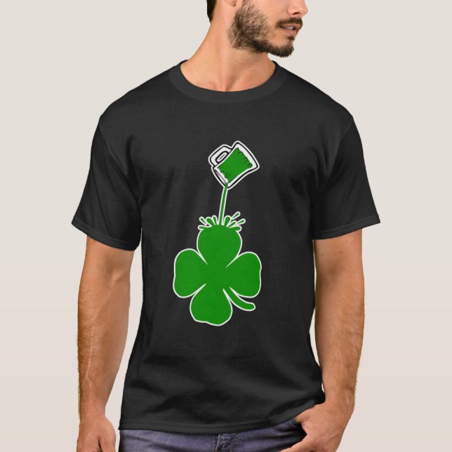 Camiseta Dia de São Patrício De Vazamento De Cerveja Verde  (Frente)