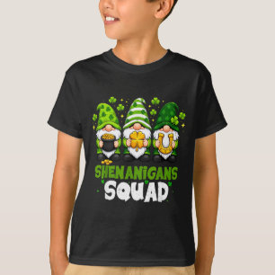 Camiseta Dia de São Patrício gnomos travessuras esquadrão s