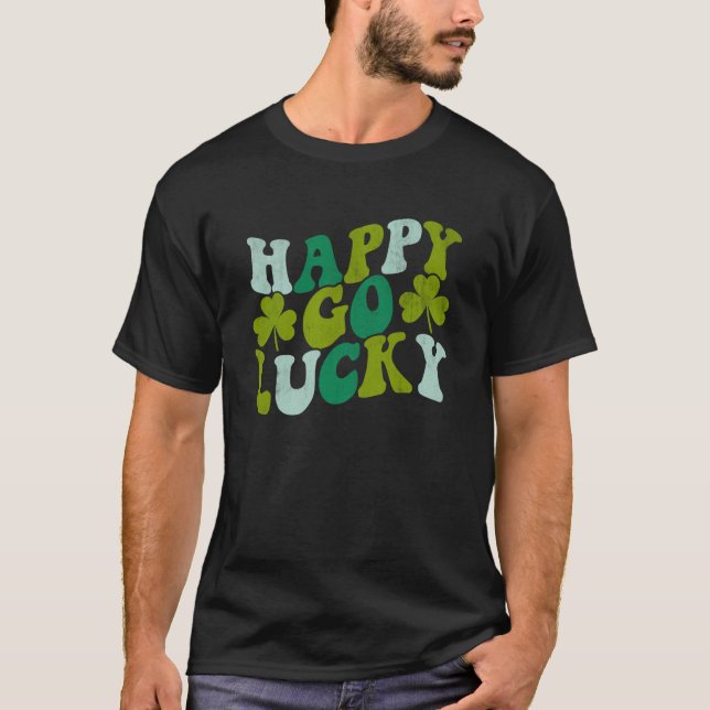 Camiseta Dia de São Patrício Happy Go Lucky Shamrock Irish  (Frente)