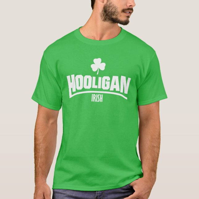 Camiseta Dia de São Patrício Irlandês Hooligan Shamrock Clo (Frente)