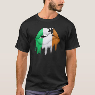 Camiseta Dia de São Patrício Lip Irish Flag Lucky Shamr