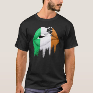 Camiseta Dia de São Patrício Lip Irish Flag Lucky Shamr