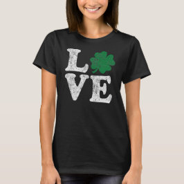 Camiseta Dia de São Patrício LOVE Shamrock Irish