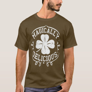 Camiseta Dia de São Patrício Magicamente Delicioso Shamrock