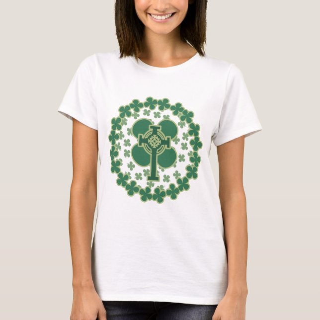 Camiseta Dia de São Patrício Shamrocks Cross (Frente)