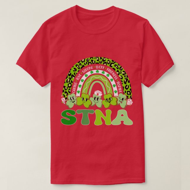 Camiseta DIA DE SÃO PATRÍCIO STNA Rainbow Boho Retro Enferm (Frente do Design)