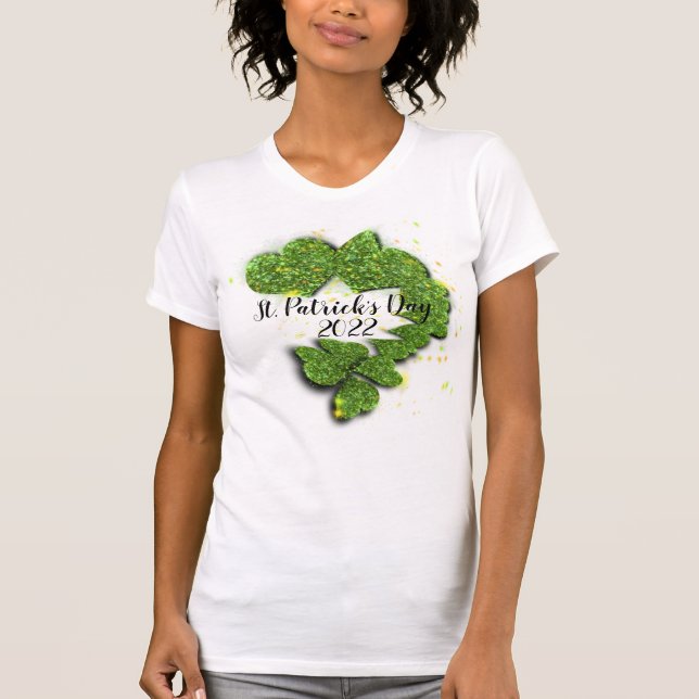 Camiseta Dia de São Patrício | Trevos | corações cintilante (Frente)