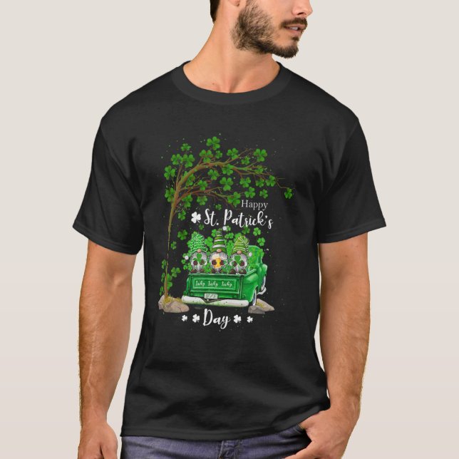 Camiseta Dia de São Patrício Truck Gnomo Heart Shamrock Clo (Frente)