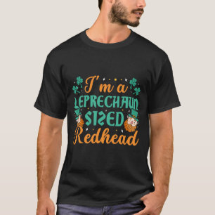 Camiseta Dia de São Patrício Vintage Fofo Ruiva Trevo Engra