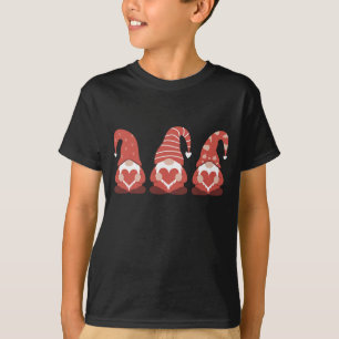 Camiseta Dia de São Valentim Três Gnomos Fofos Segurando Co