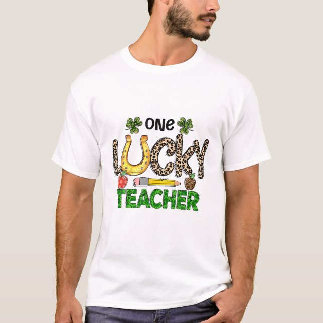 Camiseta Dia de um Professor Sortudo Shamrock Leopard Patri (Frente)
