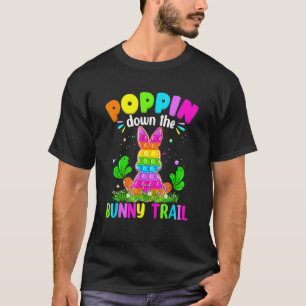 Camiseta Dia Do felz pascoa Penhando Para Baixo O Coelho Da