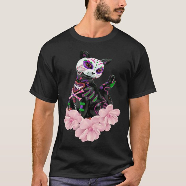 Camiseta Dia Dos Mortos Caveira de Açúcar Gato Flores Rosa (Frente)