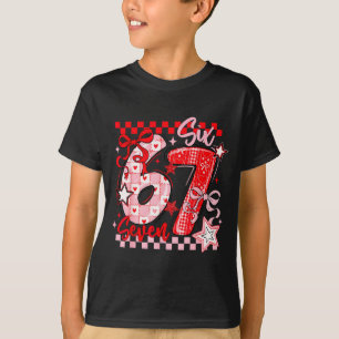 Camiseta Dia dos Namorados 67 Seis Sete Corações Préppy Coq