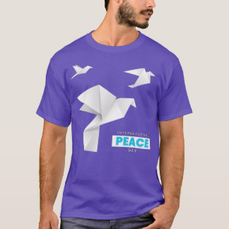 Camiseta Dia Internacional Da Paz Com Os Doves Origami