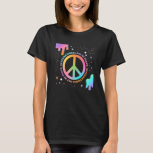 Camiseta Dia Internacional da Paz - Sinal Colorido de Paz