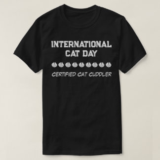 Camiseta Dia Internacional do Gato - Aprovado em Abraços de
